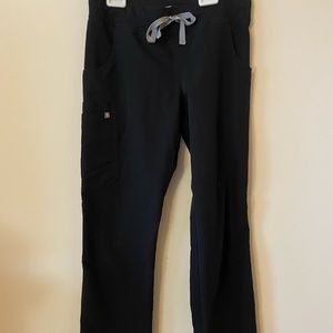 Figs Kade Cargo Scrub Pants Black